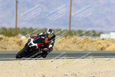 media/Jan-09-2022-SoCal Trackdays (Sun) [[2b1fec8404]]/Turn 16 (11am)/